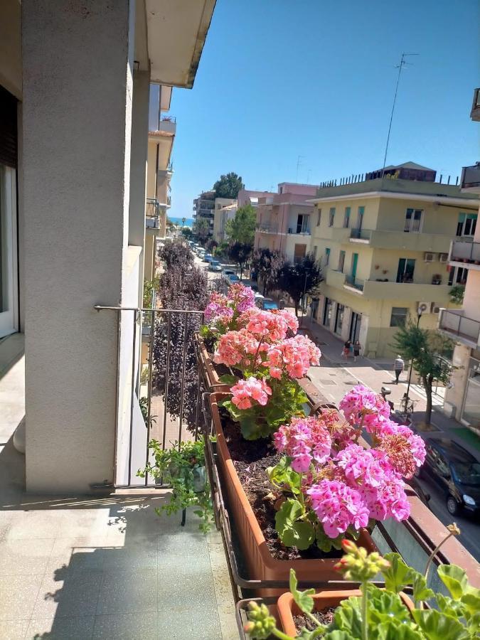 Casa Priscilla Apartment Pescara Luaran gambar